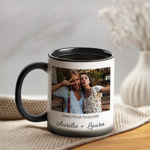 Tasse magique avec impression magique noir et blanc pour amie anniversaire