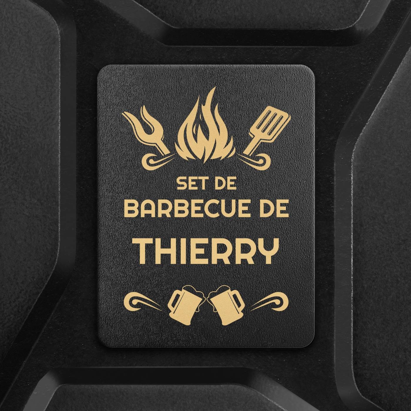Jerrycan Mini Bar avec accessoires et gravure pour maître de barbecue
