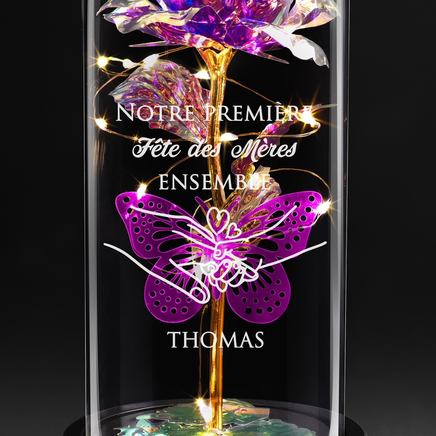 Rose éternelle violette personnalisée sous cloche en verre avec lumière LED pour une maman pour la première fête des mères