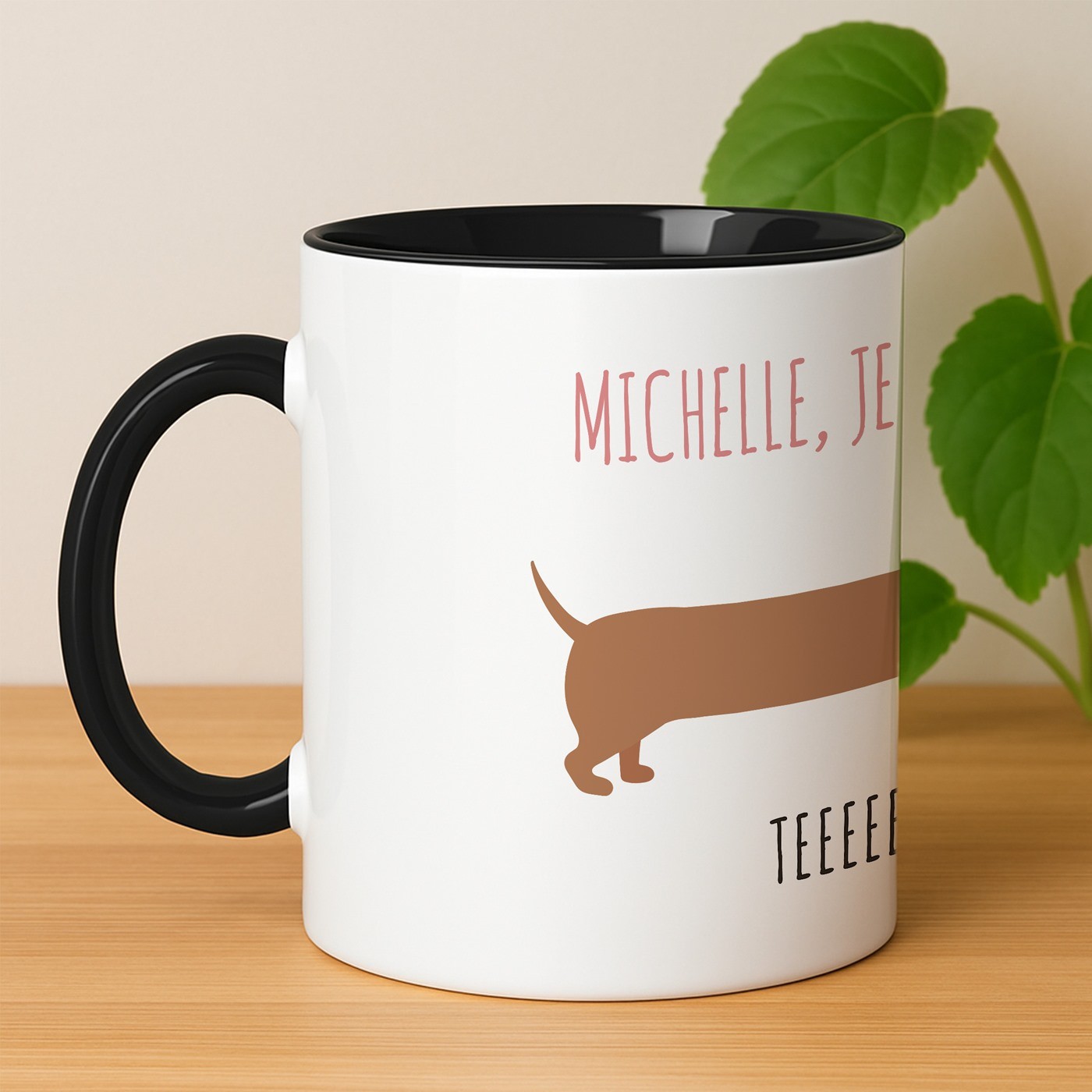 Tasse en céramique blanche et fond noir personnalisée avec impression pour l'anniversaire d'une amoureuse des chiens