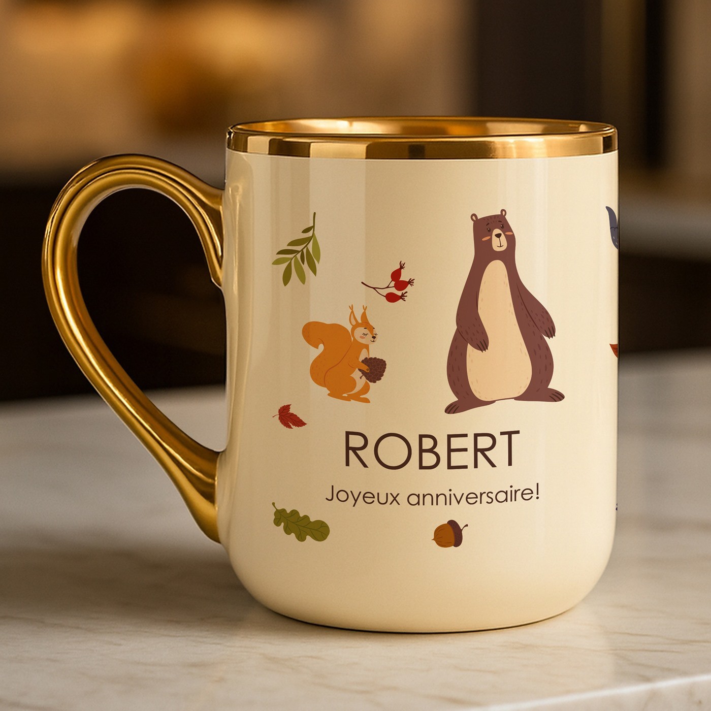 Tasse en céramique beige personnalisée avec bord et anse dorés avec impression pour l'anniversaire d'un fils