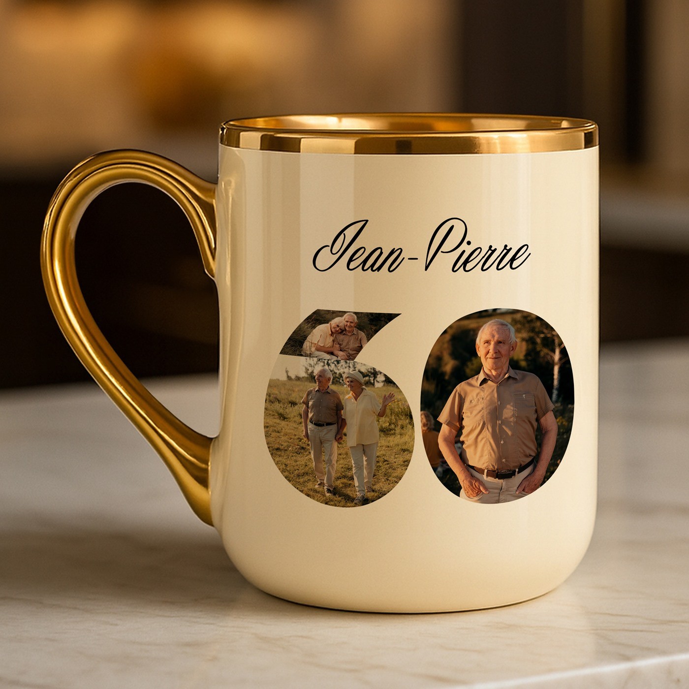 Tasse en céramique beige personnalisée avec bord et anse dorés avec impression avec photo pour un papy pour ses 60 ans