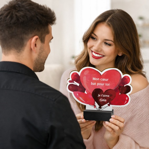 Statuette en bois personnalisée pour un proche pour la Saint-Valentin