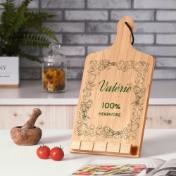 Support de livre personnalisé en forme de planche à découper pour l'anniversaire d'une collègue végé