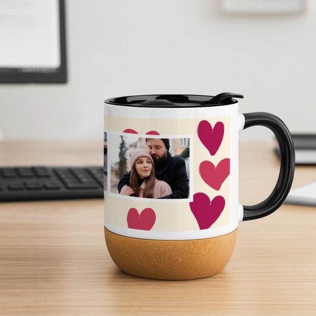 Mug blanc en céramique avec couvercle et fond en liège avec impression pour mari et femme pour la Saint-Valentin