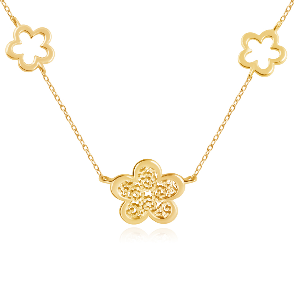 Collier en or 8 carats avec gravure pour une femme